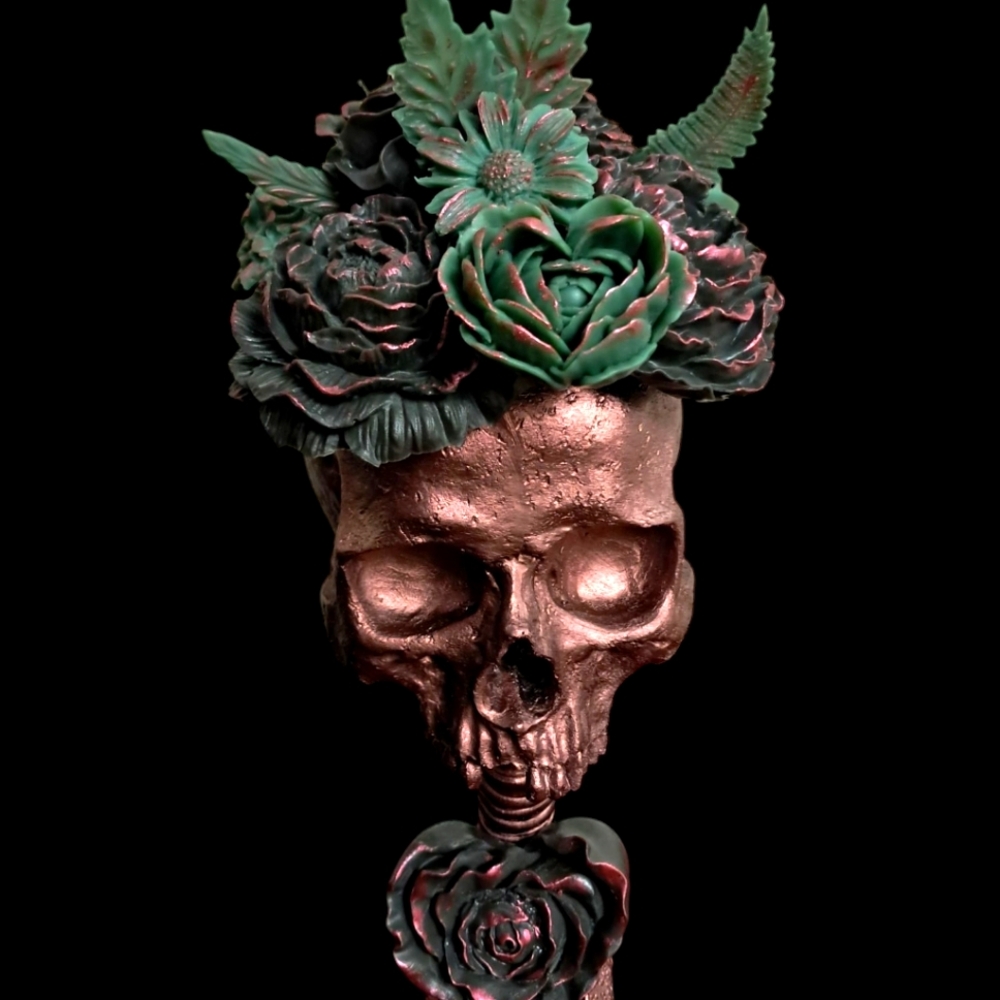 Sold!! 😁Hand Crafted, Resin Flores Cranii Goats Milk Soap Arrangement. - Picture 4 of 6